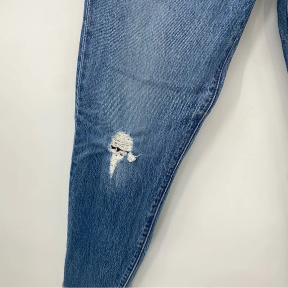 Levi's‎ Premium Wedgie Fit Jeans Women Size 25 Blue Cotton Raw Frayed Hem Ripped - Picture 5 of 13